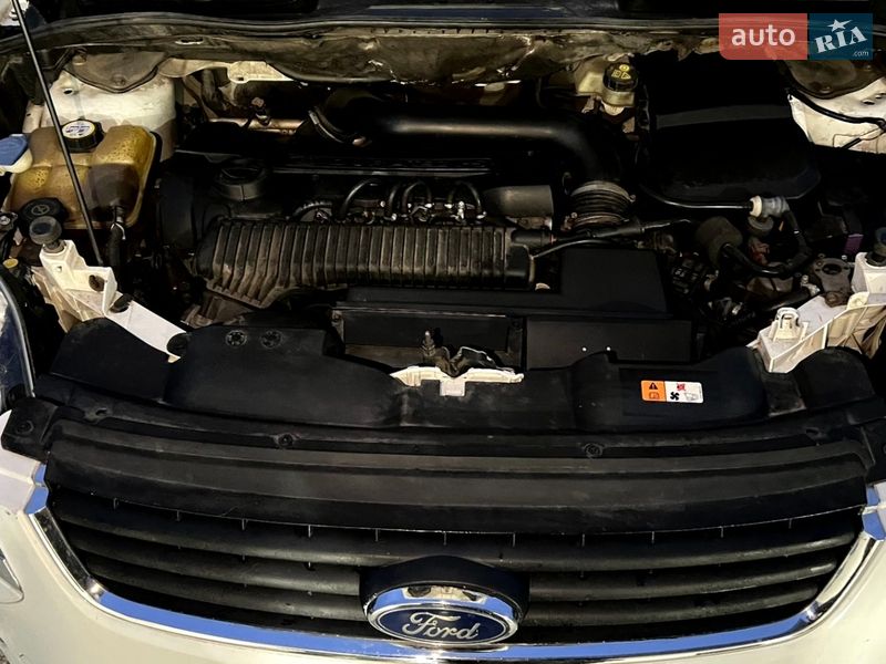 Внедорожник / Кроссовер Ford Kuga 2011 в Днепре
