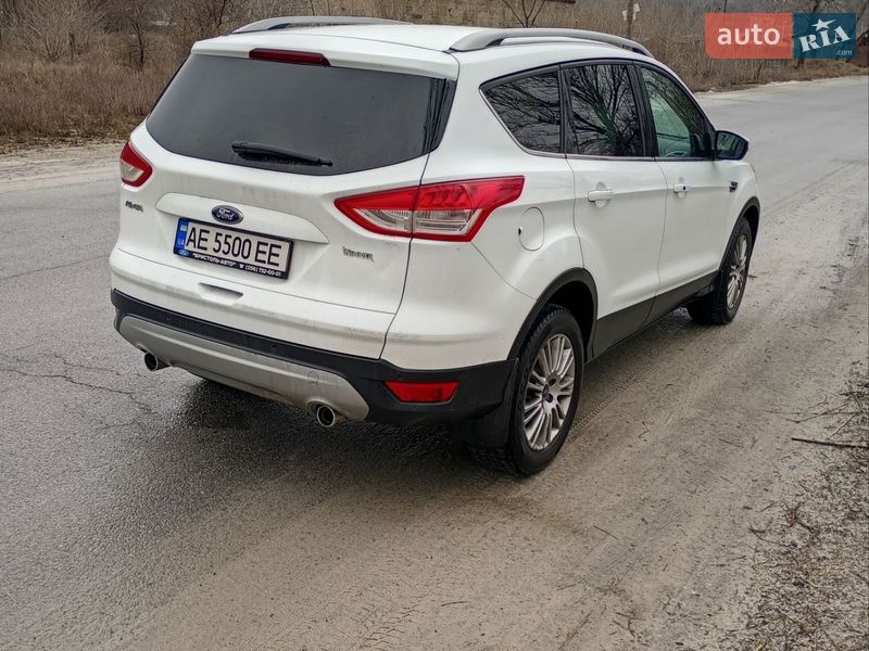 Позашляховик / Кросовер Ford Kuga 2014 в Дніпрі