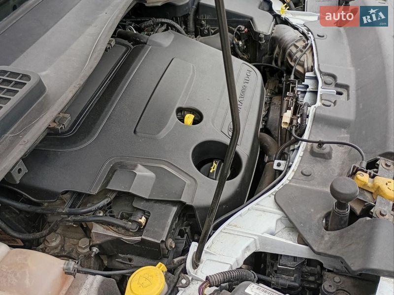 Позашляховик / Кросовер Ford Kuga 2014 в Дніпрі