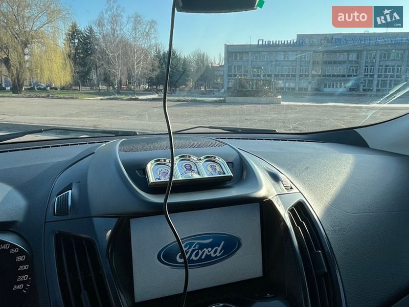 Позашляховик / Кросовер Ford Kuga 2013 в Кривому Розі фото 9 Позашляховик / Кросовер Ford Kuga 2013 в Кривому Розі
