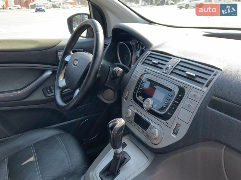 Позашляховик / Кросовер Ford Kuga 2011 в Києві фото 4 Позашляховик / Кросовер Ford Kuga 2011 в Києві