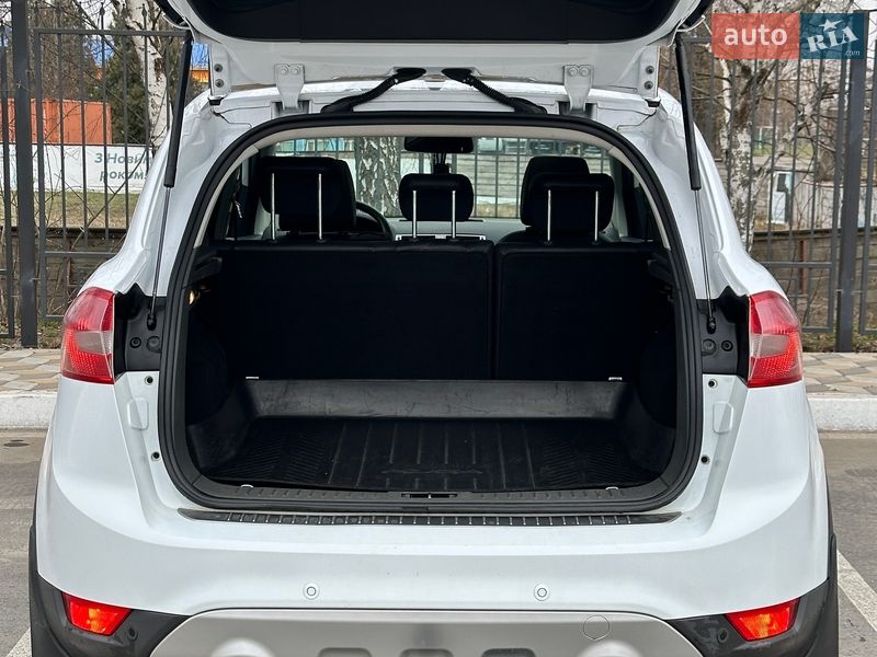 Позашляховик / Кросовер Ford Kuga 2011 в Білогородці