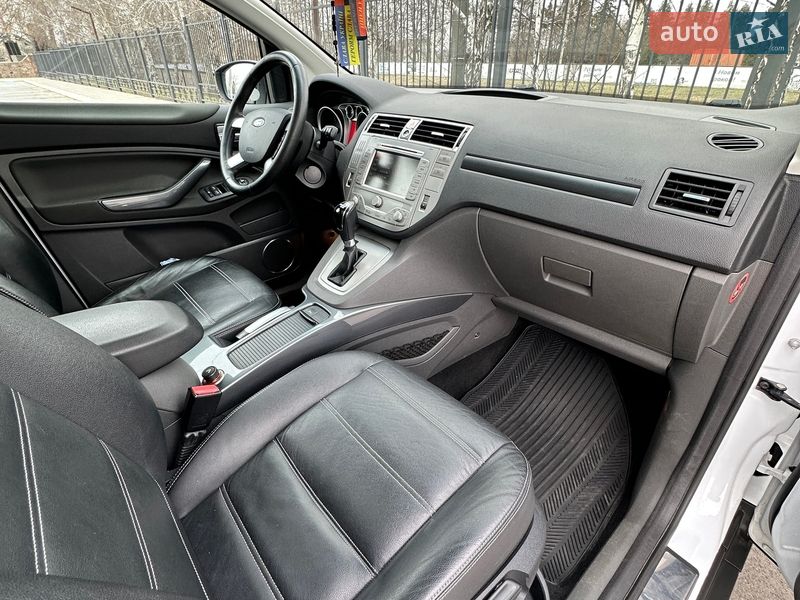 Позашляховик / Кросовер Ford Kuga 2011 в Білогородці