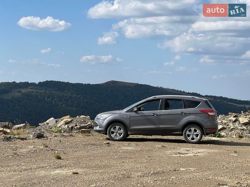 Ford Kuga 2014