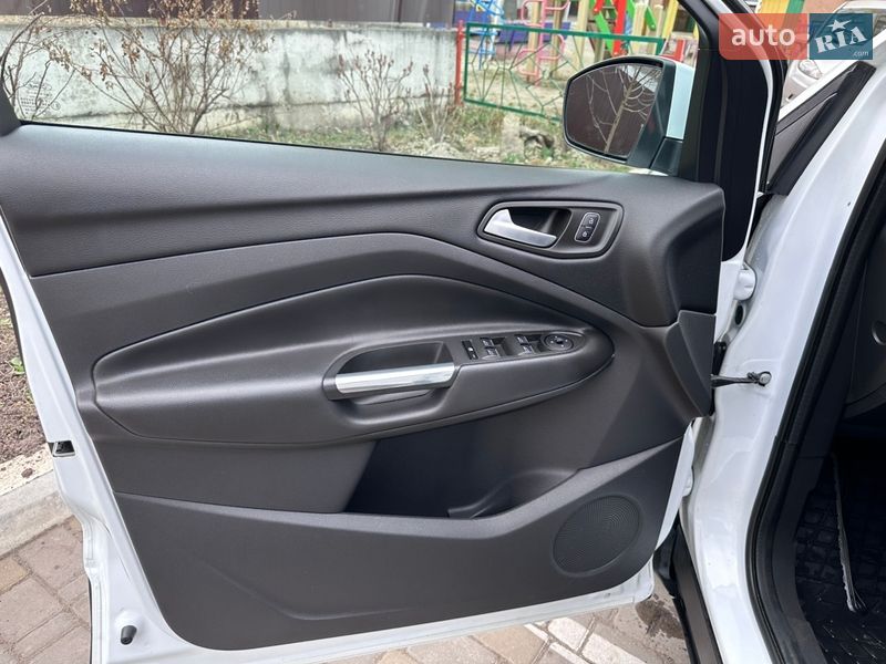 Внедорожник / Кроссовер Ford Kuga 2018 в Хмельницком фото 15 Внедорожник / Кроссовер Ford Kuga 2018 в Хмельницком