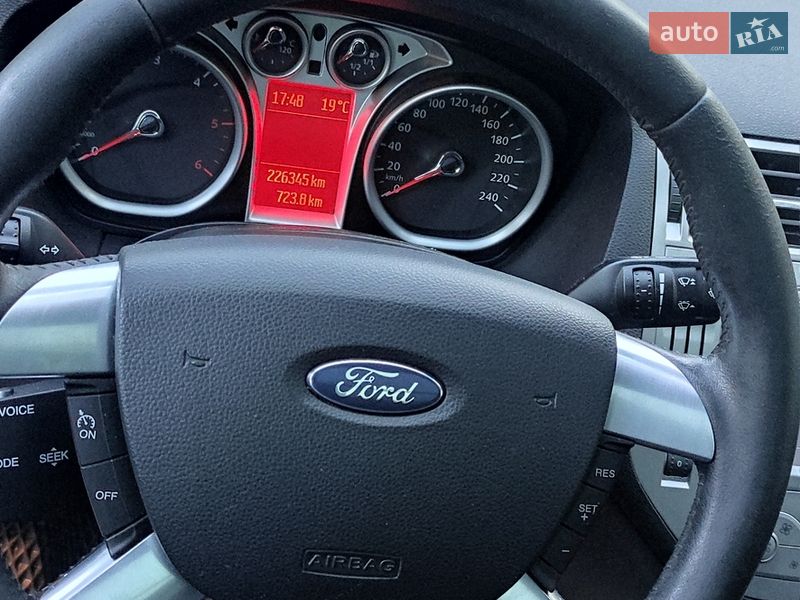 Внедорожник / Кроссовер Ford Kuga 2011 в Николаеве фото 19 Внедорожник / Кроссовер Ford Kuga 2011 в Николаеве