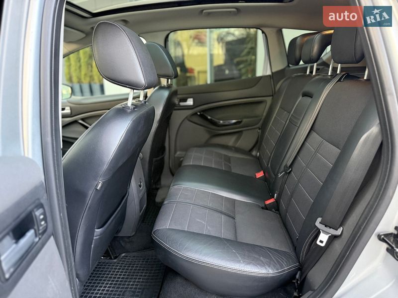 Внедорожник / Кроссовер Ford Kuga 2011 в Киеве