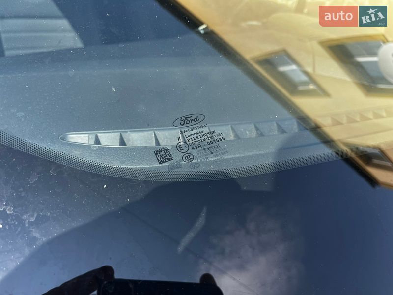Позашляховик / Кросовер Ford Kuga 2015 в Хмельницькому