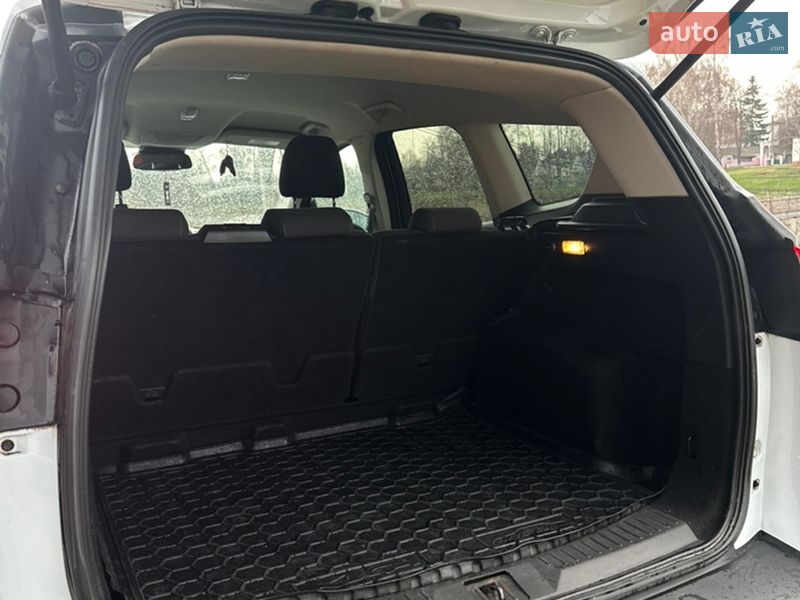 Позашляховик / Кросовер Ford Kuga 2016 в Бахмачі