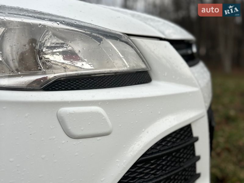 Позашляховик / Кросовер Ford Kuga 2016 в Бахмачі