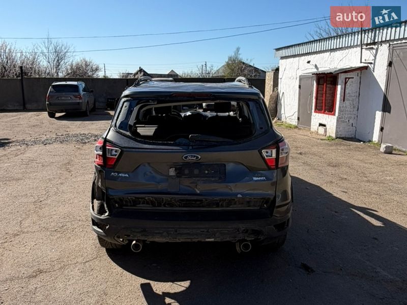 Позашляховик / Кросовер Ford Kuga 2019 в Снігурівці