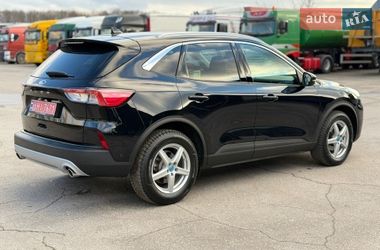 Позашляховик / Кросовер Ford Kuga 2022 в Вінниці