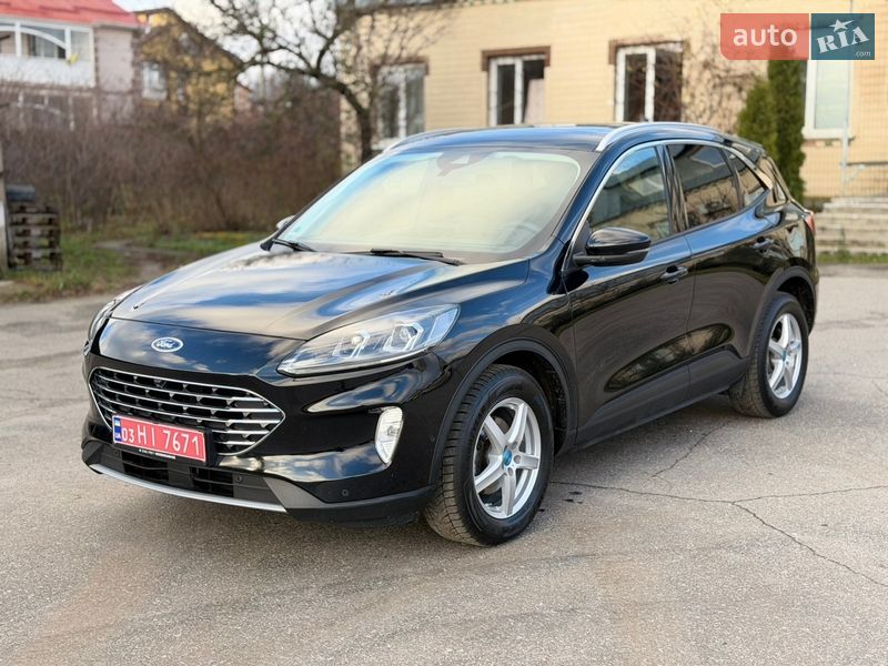 Позашляховик / Кросовер Ford Kuga 2022 в Вінниці