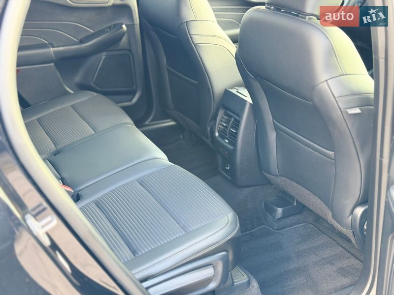 Позашляховик / Кросовер Ford Kuga 2022 в Вінниці