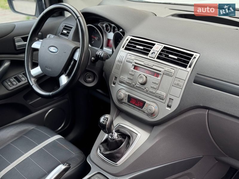 Позашляховик / Кросовер Ford Kuga 2010 в Сарнах