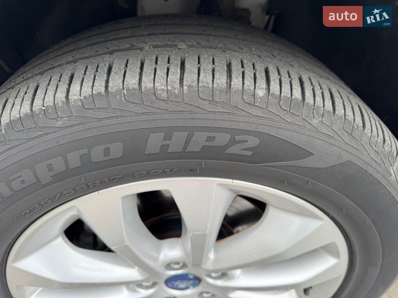 Позашляховик / Кросовер Ford Kuga 2010 в Сарнах