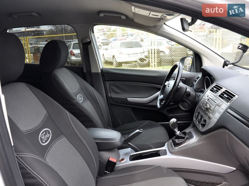 Позашляховик / Кросовер Ford Kuga 2011 в Львові