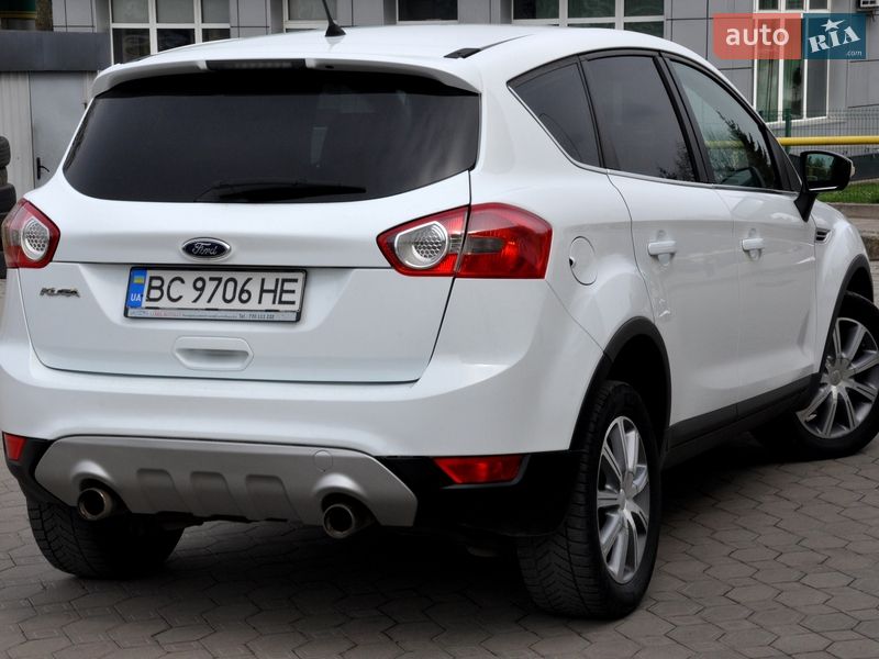 Позашляховик / Кросовер Ford Kuga 2011 в Львові
