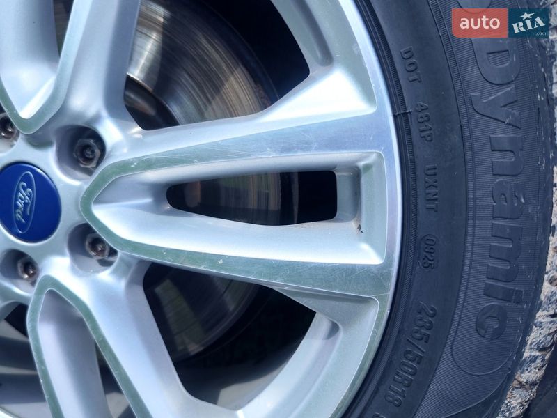 Позашляховик / Кросовер Ford Kuga 2016 в Ковелі