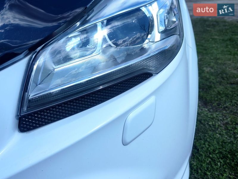 Позашляховик / Кросовер Ford Kuga 2016 в Ковелі