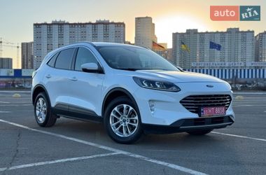 Внедорожник / Кроссовер Ford Kuga 2023 в Киеве