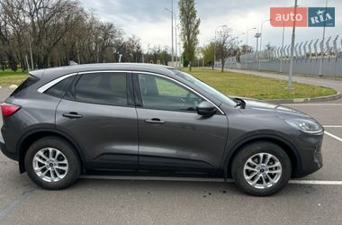 Внедорожник / Кроссовер Ford Kuga 2023 в Николаеве