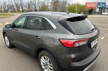 Внедорожник / Кроссовер Ford Kuga 2023 в Николаеве