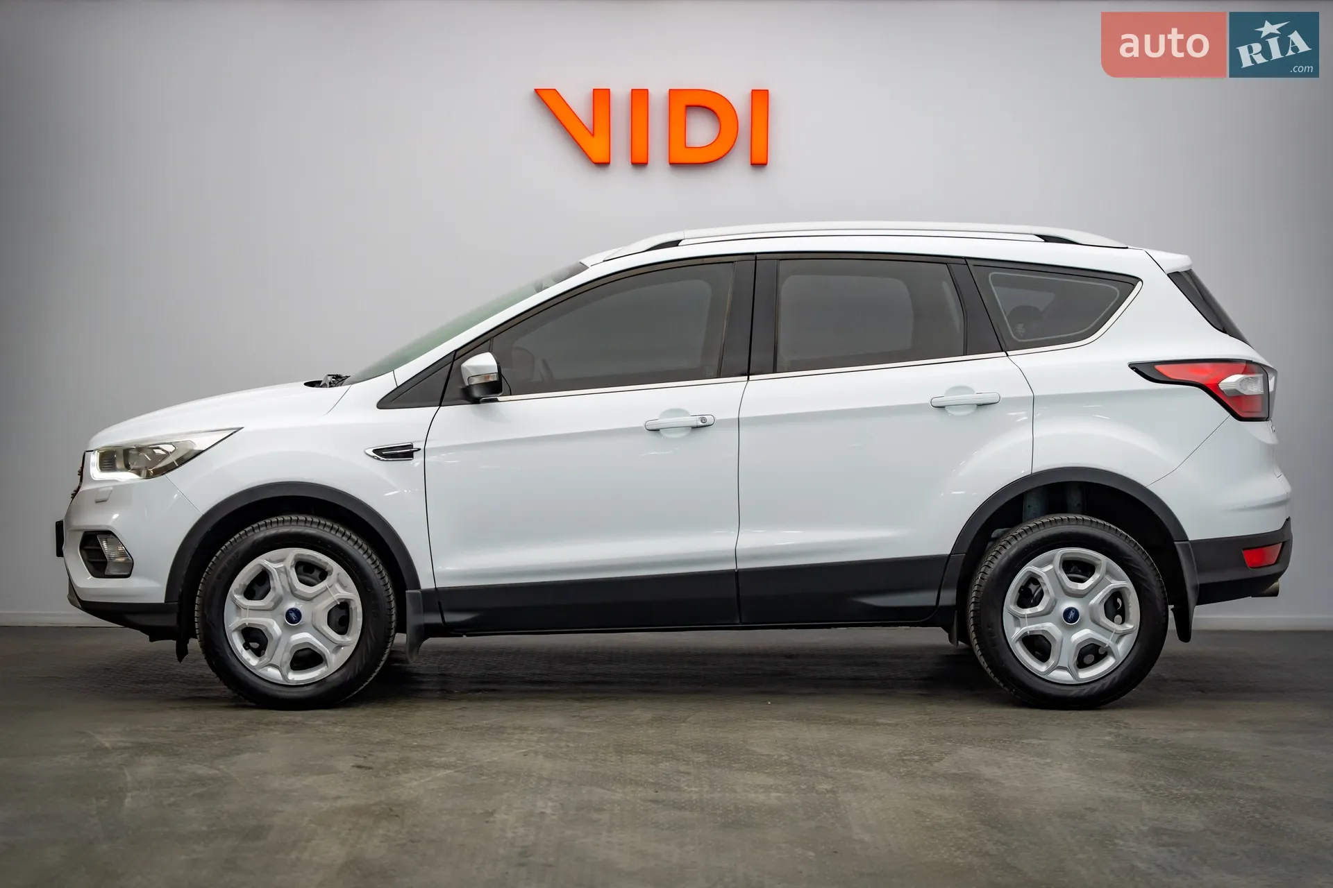 2019 Ford Kuga - мініатюра 3