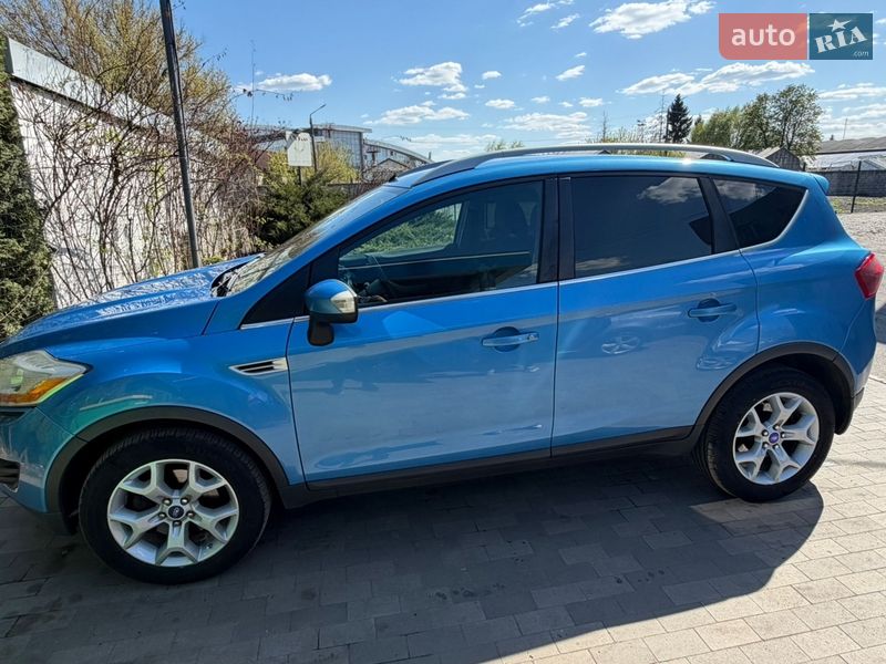 Внедорожник / Кроссовер Ford Kuga 2010 в Киеве