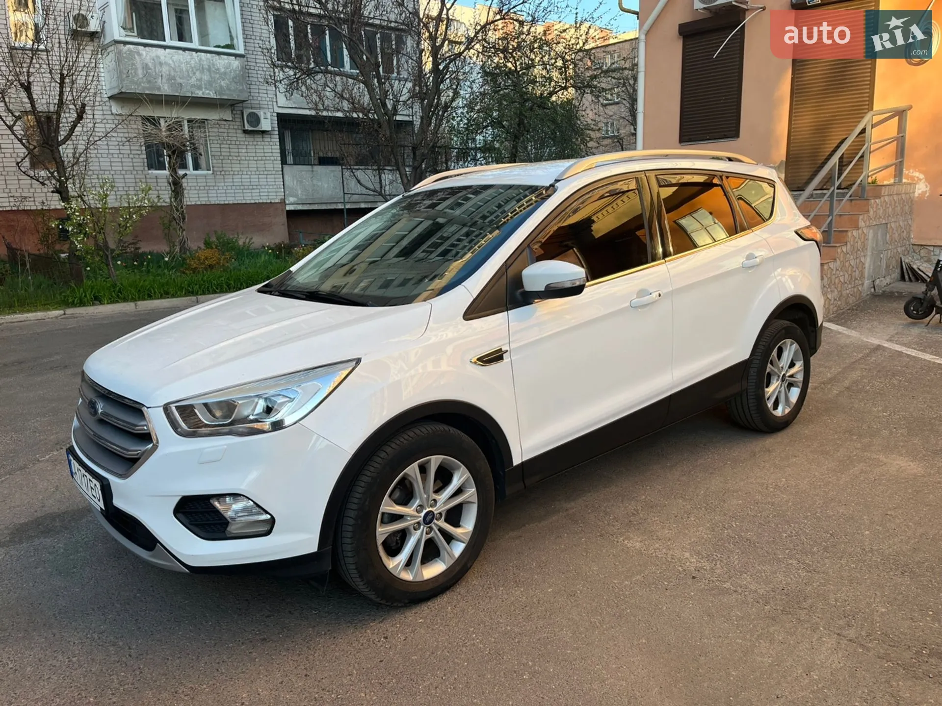 2019 Ford Kuga - мініатюра 2