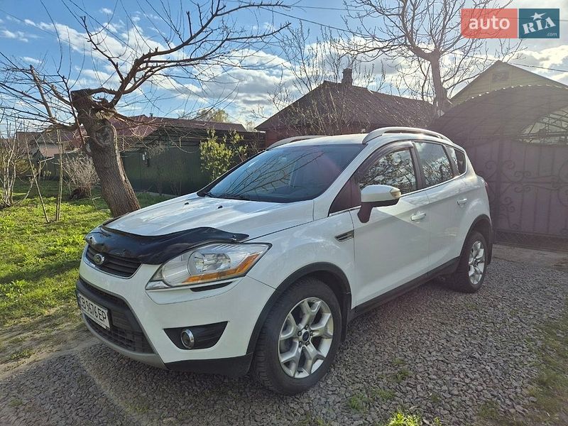 Ford Kuga 2011