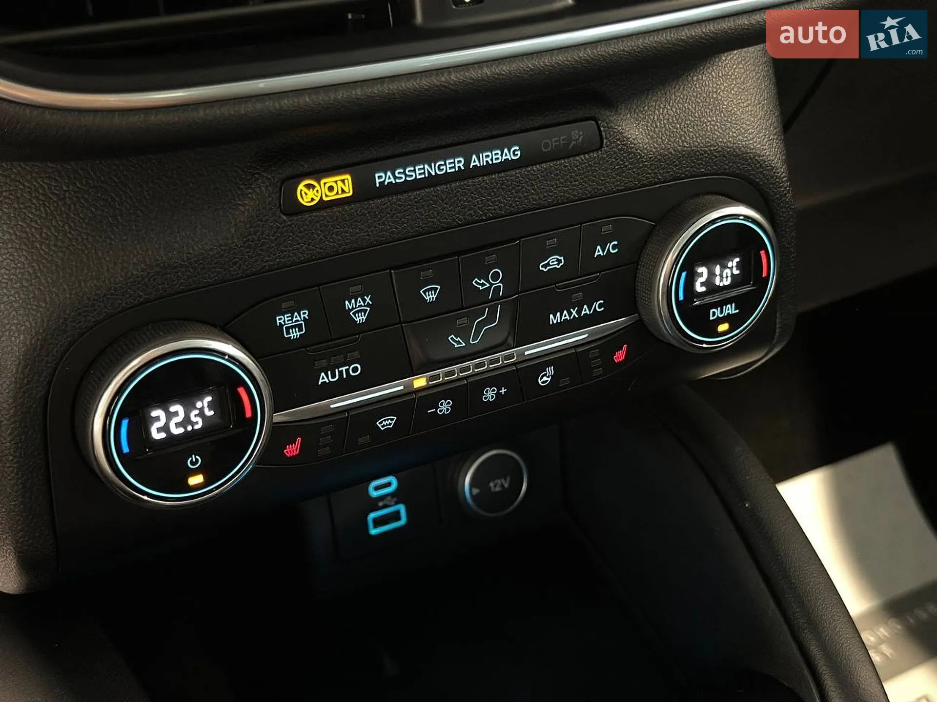 2020 Ford Kuga - мініатюра 28
