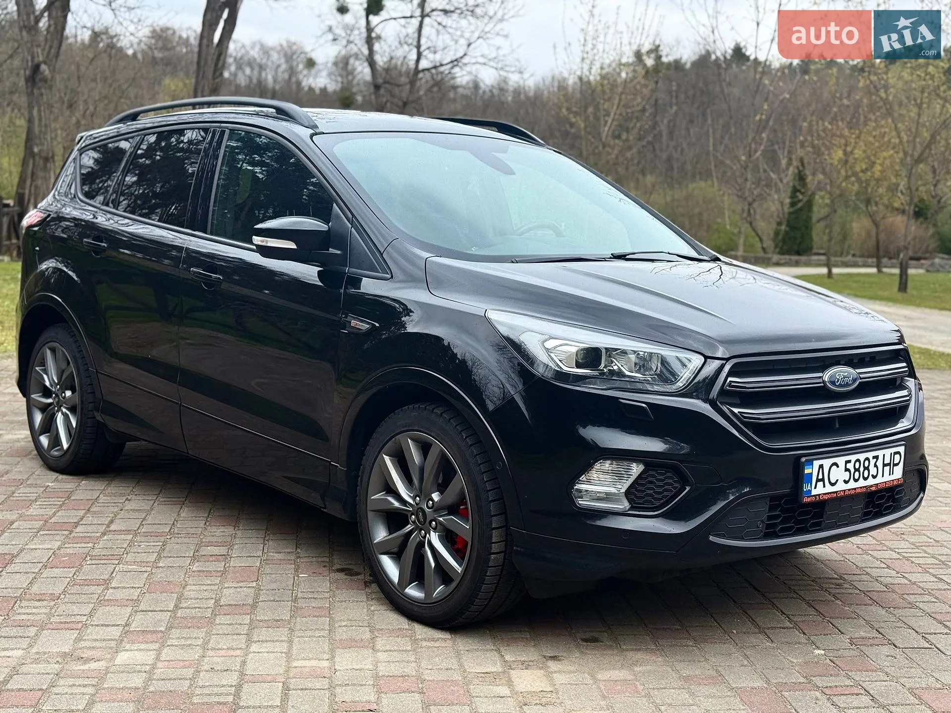 Ford Kuga 2019 VIN WF0AXXWPMAKY69598 фото оголошення 5 з 17