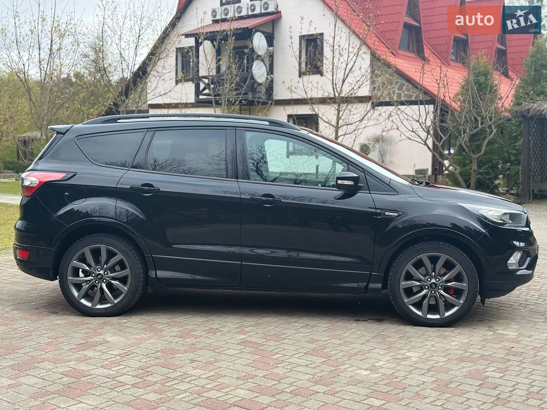 Ford Kuga 2019 VIN WF0AXXWPMAKY69598 фото оголошення 6 з 17