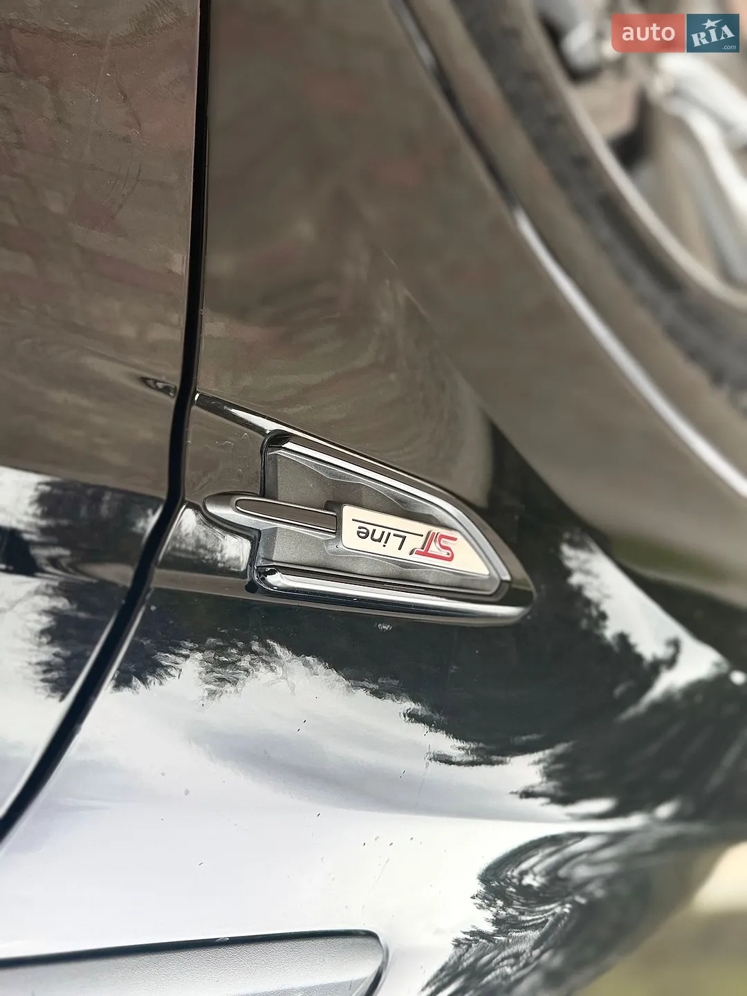 Ford Kuga 2019 VIN WF0AXXWPMAKY69598 фото оголошення 10 з 17