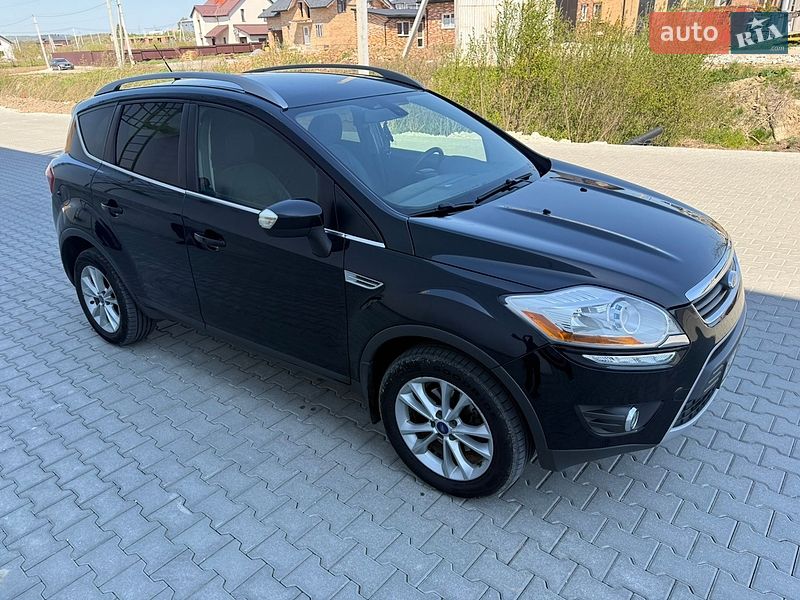 Позашляховик / Кросовер Ford Kuga 2012 в Львові