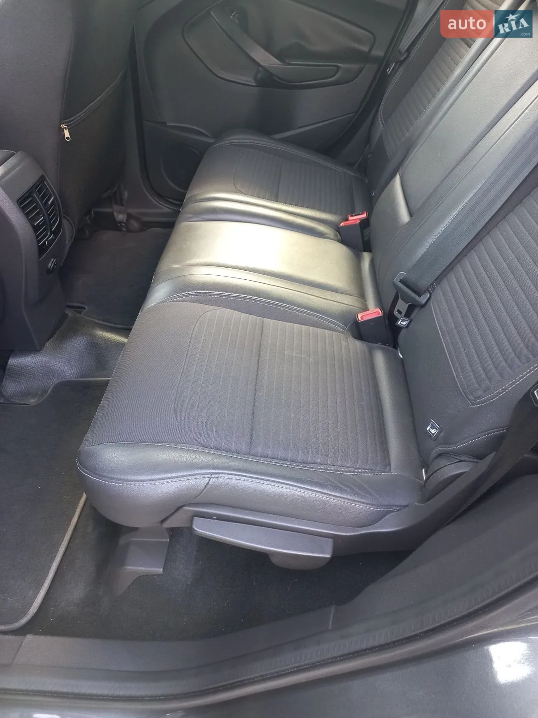 2017 Ford Kuga - мініатюра 8