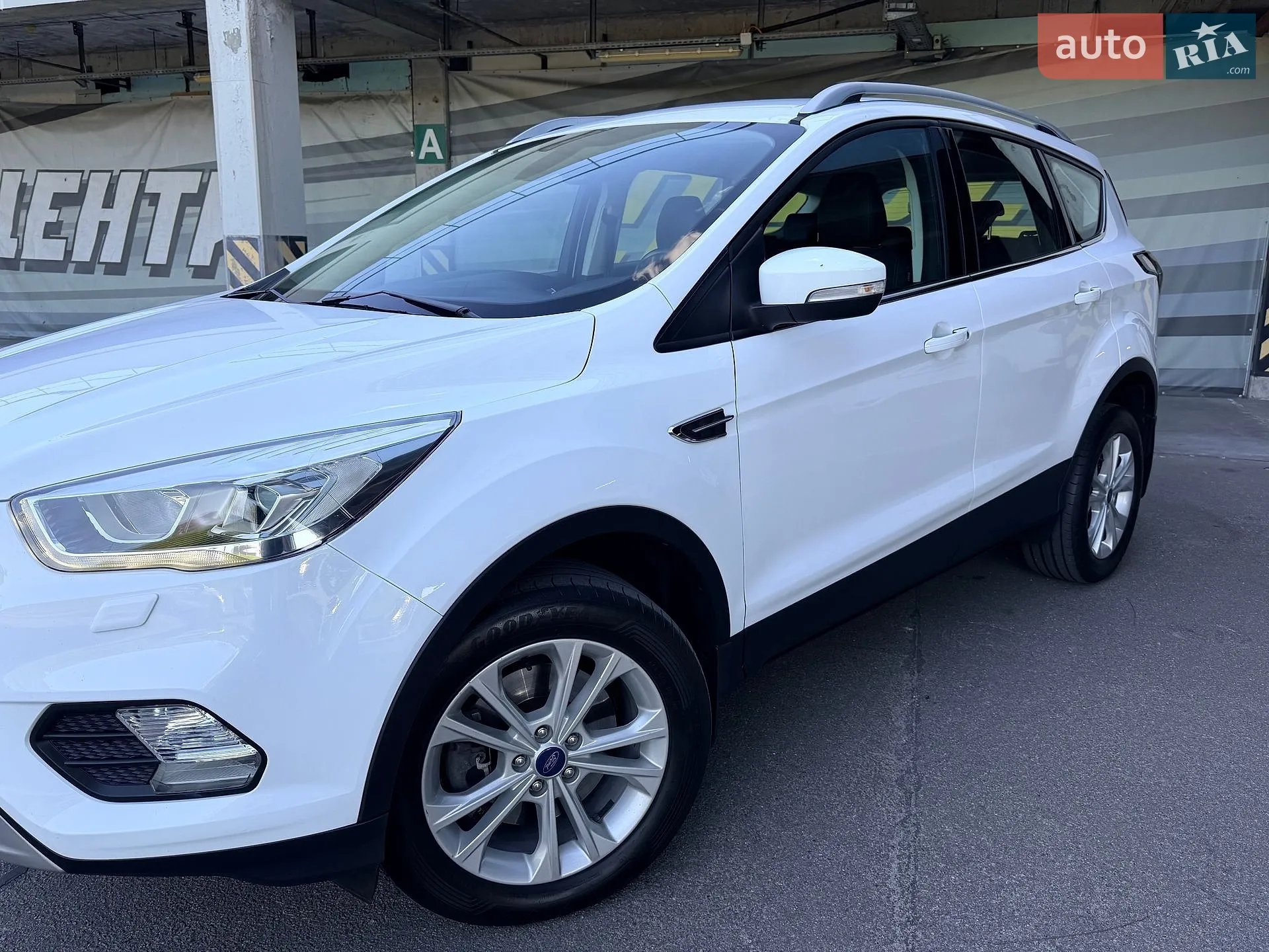2019 Ford Kuga - мініатюра 9