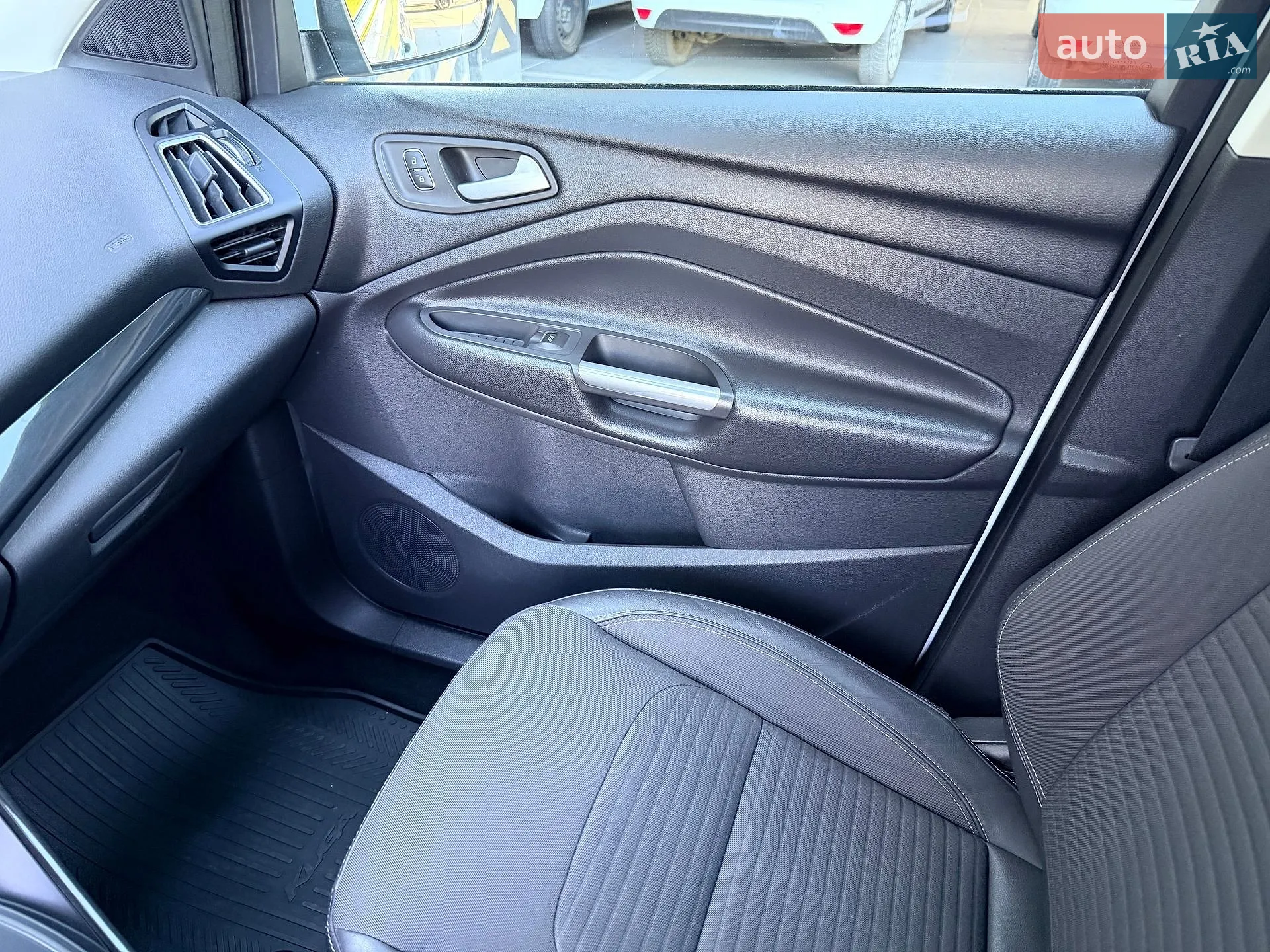 2019 Ford Kuga - мініатюра 78