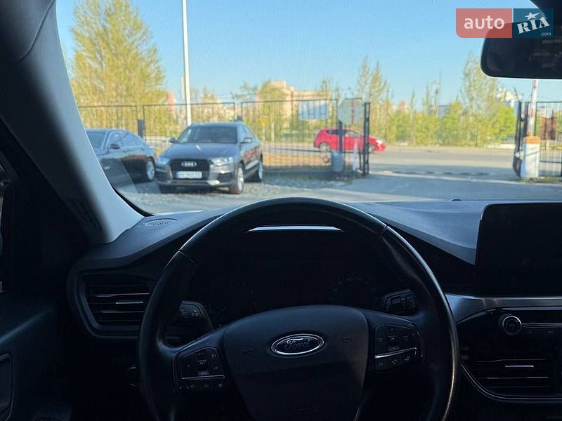 Позашляховик / Кросовер Ford Kuga 2022 в Києві