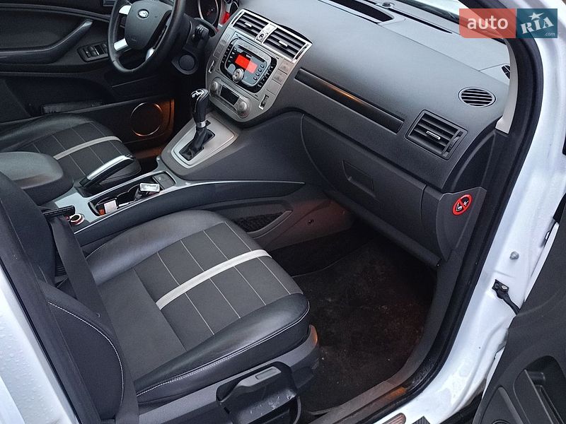 Позашляховик / Кросовер Ford Kuga 2011 в Богуславі