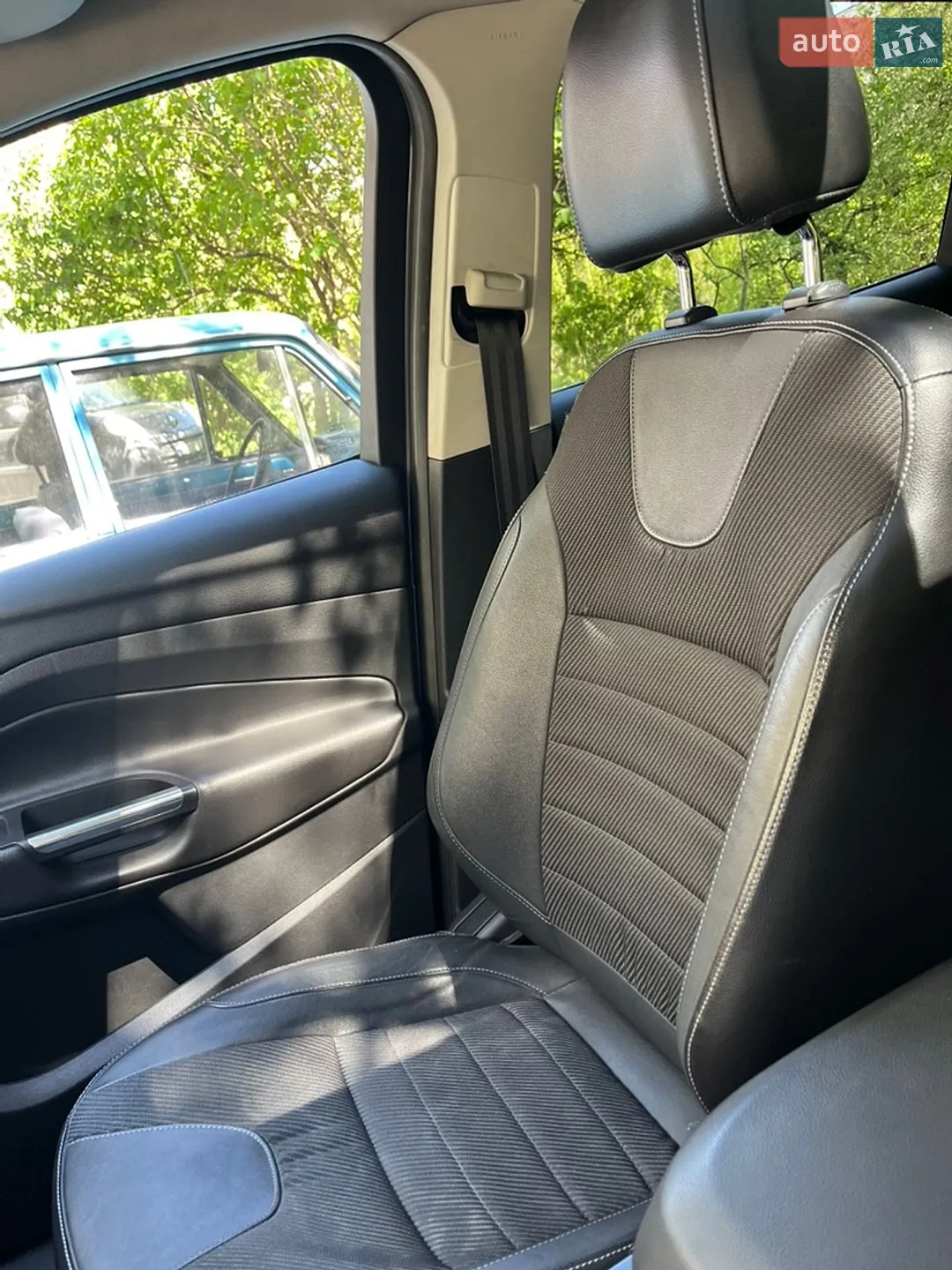 2014 Ford Kuga - мініатюра 13