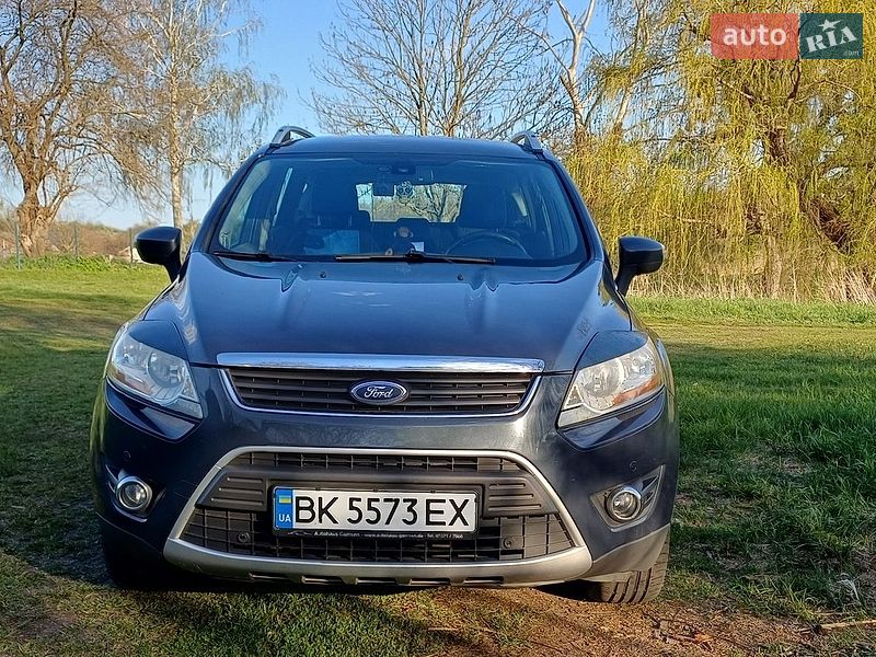 Внедорожник / Кроссовер Ford Kuga 2011 в Киеве