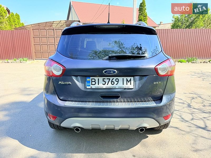 Внедорожник / Кроссовер Ford Kuga 2011 в Харькове