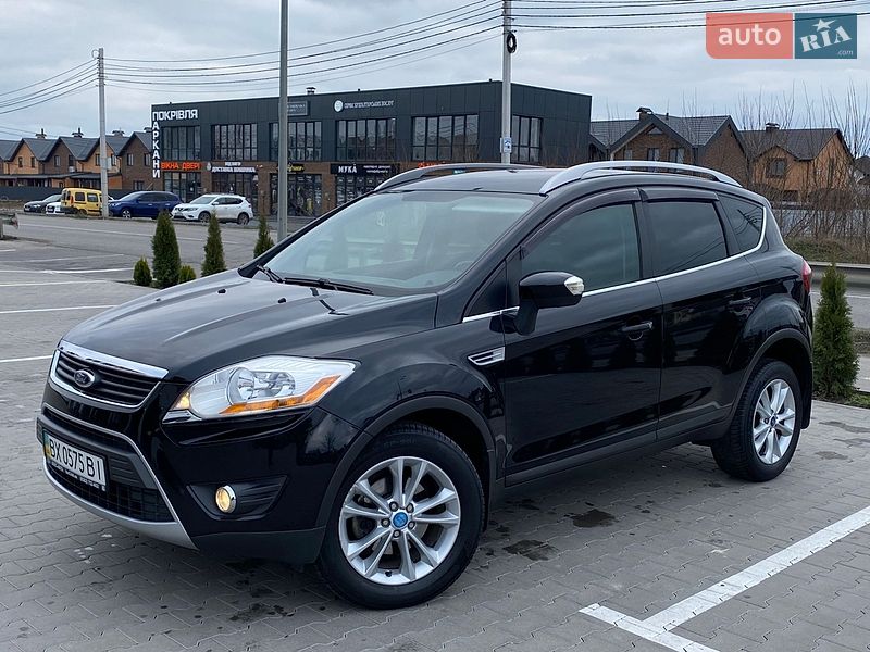Внедорожник / Кроссовер Ford Kuga 2012 в Виннице