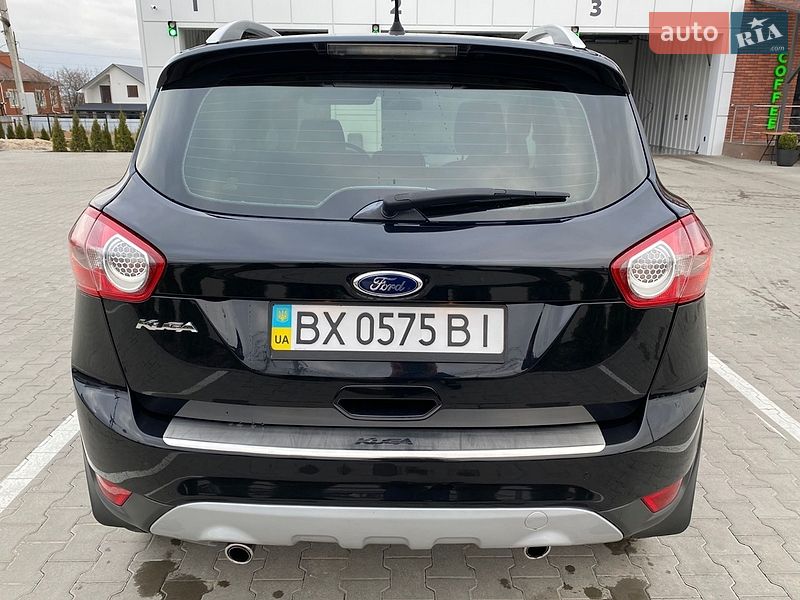 Внедорожник / Кроссовер Ford Kuga 2012 в Виннице