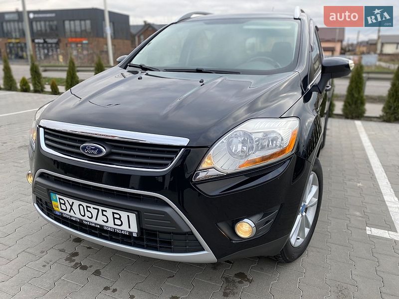 Внедорожник / Кроссовер Ford Kuga 2012 в Виннице