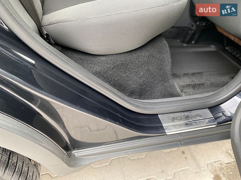 Внедорожник / Кроссовер Ford Kuga 2012 в Виннице
