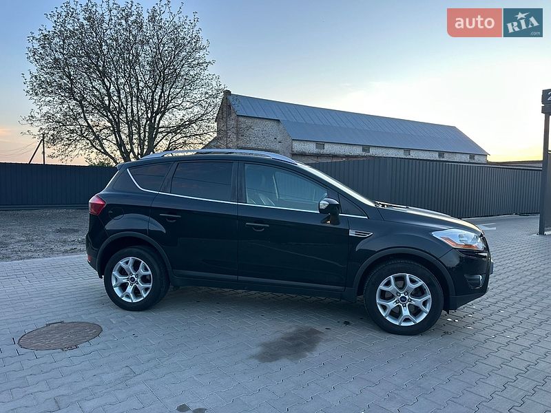 Внедорожник / Кроссовер Ford Kuga 2012 в Луцке