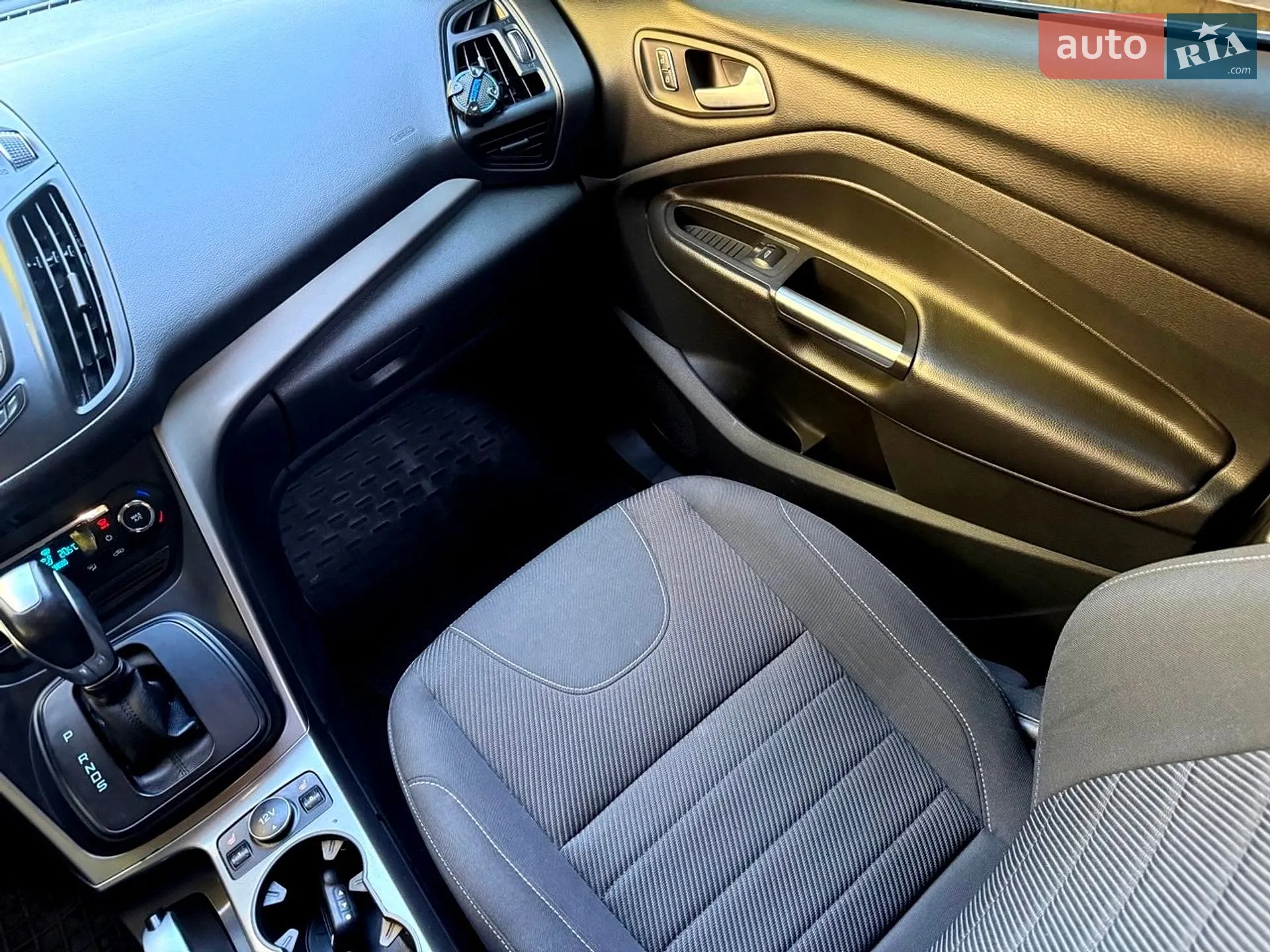 2013 Ford Kuga - мініатюра 21